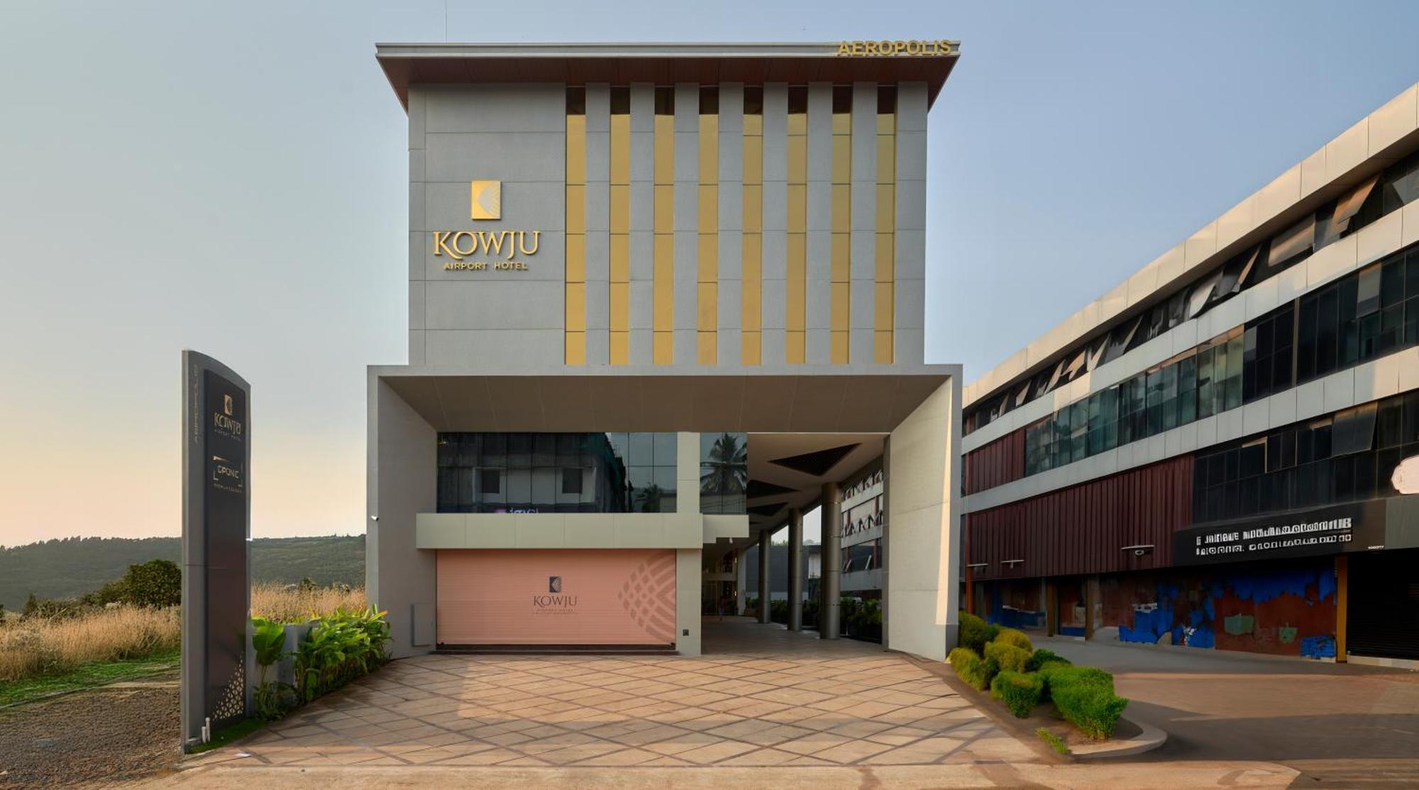 Kowju Airport Hotel Calicut Kondotty Kültér fotó